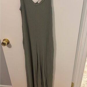 VIN VIN Ribbed Sleeveless Romper